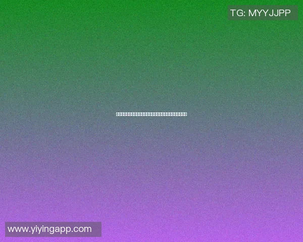 足球明星意外掉鞋瞬间引发热议视频播放量激增引网友热情讨论